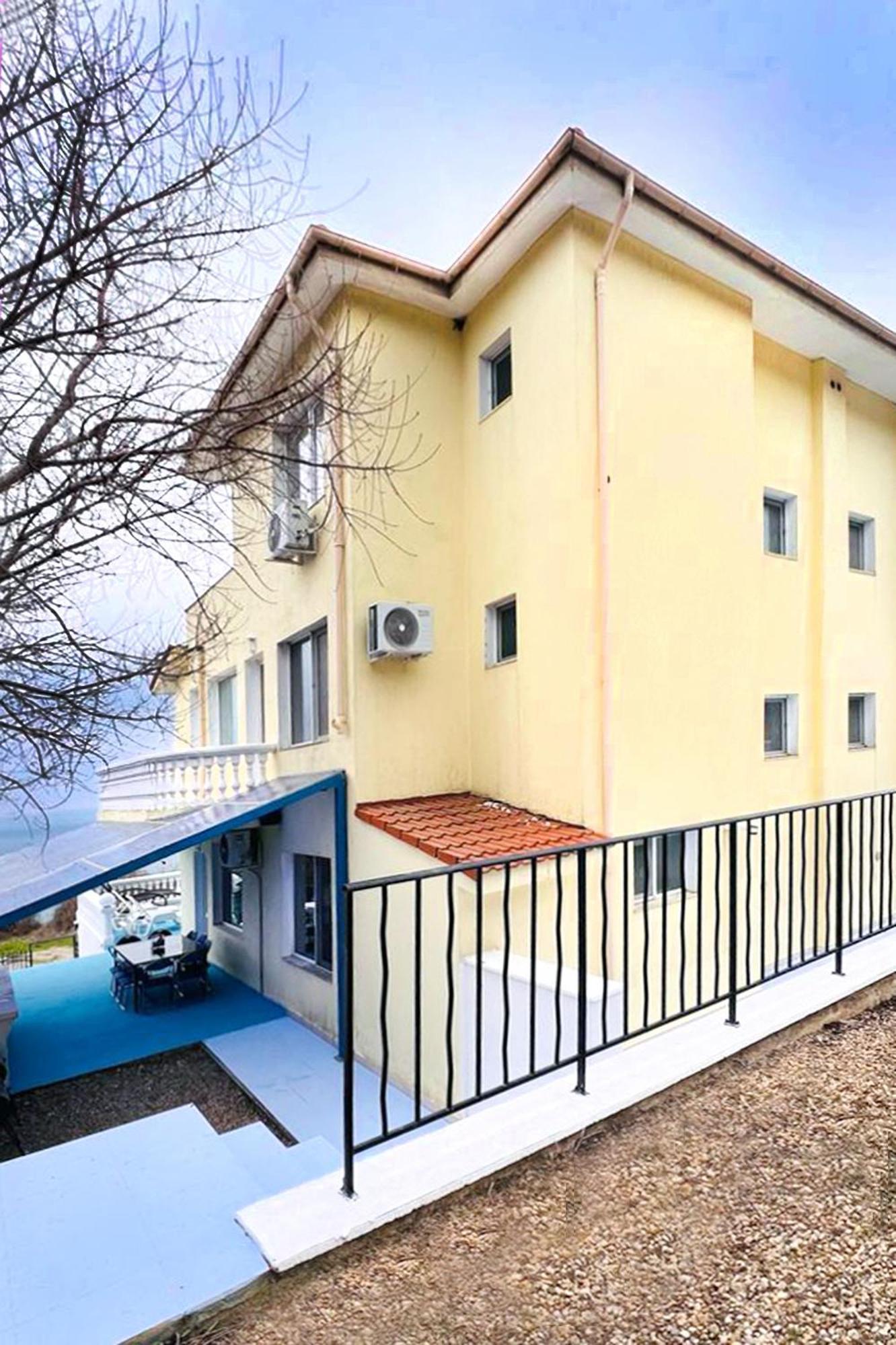 Villa Sorento Italian Neoclassica Baltsjik Eksteriør bilde
